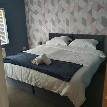 Double Bedroom 96Glc Greater Manchester Middleton  Kültér fotó